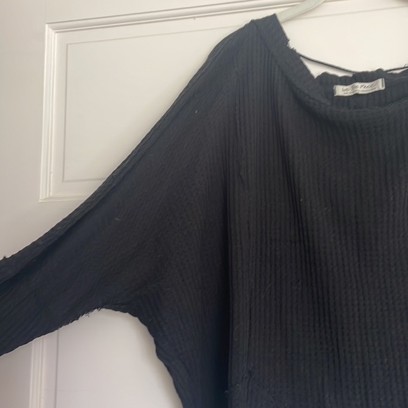 Free People Overzised Waffle Long Sleeve - Picture 4 of 5